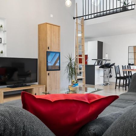 Modernes 3-Zimmer Loft Mit Balkon Hennesee 5 Min Эслоэ Экстерьер фото